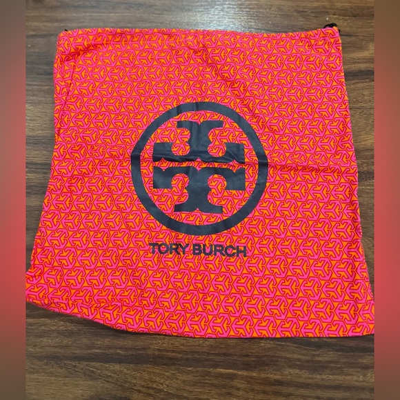 Tory Burch Geometric Red Pouch - Picture 2 of 4